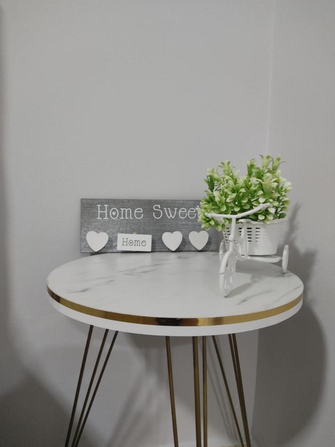 Chlo Apartment 1 Tirane Luaran gambar